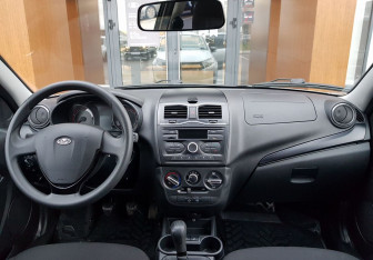 Подержанный автомобиль LADA (ВАЗ) Granta Wagon 2022 года (11 фото)