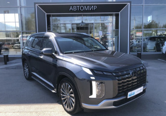 Подержанный автомобиль Hyundai Palisade 2022 года (3 фото)
