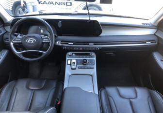 Подержанный автомобиль Hyundai Palisade 2022 года (10 фото)