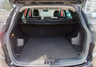Подержанный автомобиль Hyundai ix35 2014 года (12 фото)