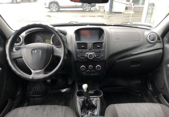 Подержанный автомобиль LADA (ВАЗ) Kalina Wagon 2015 года (10 фото)