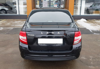 Подержанный автомобиль LADA (ВАЗ) Granta Sedan 2023 года (6 фото)