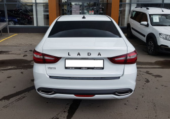 Подержанный автомобиль LADA (ВАЗ) Vesta Sedan 2024 года (6 фото)