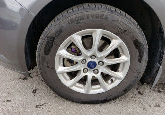 Подержанный автомобиль Ford Mondeo Sedan 2016 года (10 фото)