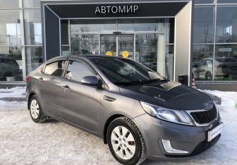Подержанный автомобиль Kia Rio Sedan 2012 года (3 фото)