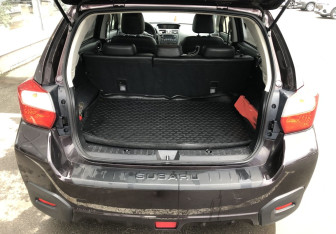 Подержанный автомобиль Subaru XV 2012 года (9 фото)