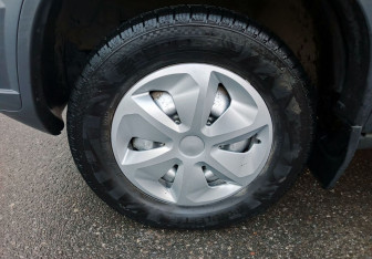 Подержанный автомобиль Chevrolet Niva 2013 года (10 фото)