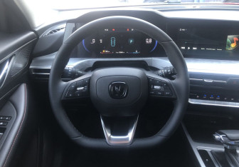 Подержанный автомобиль Changan CS35PLUS 2023 года (12 фото)