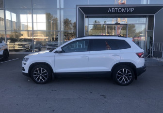 Подержанный автомобиль Skoda Karoq 2020 года (4 фото)