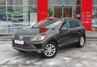Подержанный автомобиль Volkswagen Touareg 2017 года (1 фото)