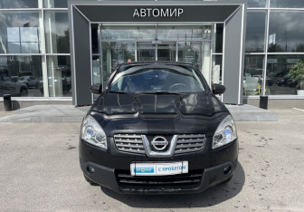 Подержанный автомобиль Nissan Qashqai 2007 года (2 фото)