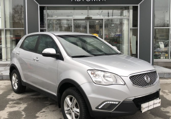 Подержанный автомобиль SsangYong Actyon 2012 года (3 фото)