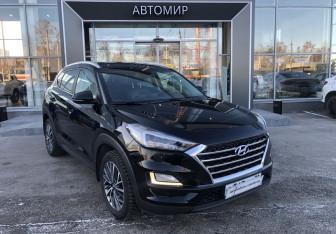 Подержанный автомобиль Hyundai Tucson 2020 года (3 фото)