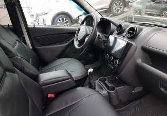 Подержанный автомобиль LADA (ВАЗ) Granta Sedan 2016 года (9 фото)