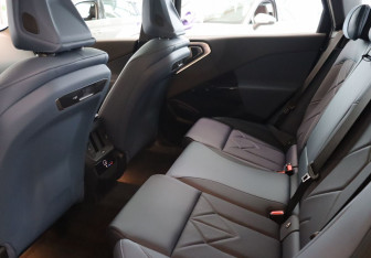 Новый BMW X3 2025 (16 фото)