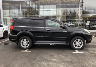 Подержанный автомобиль Great Wall Hover H3 2010 года (8 фото)