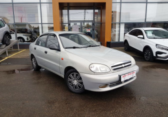 Подержанный автомобиль Chevrolet Lanos 2007 года (3 фото)