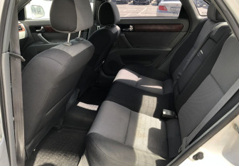 Подержанный автомобиль Daewoo Gentra Sedan 2013 года (11 фото)