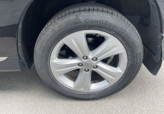 Подержанный автомобиль Toyota Highlander 2013 года (15 фото)