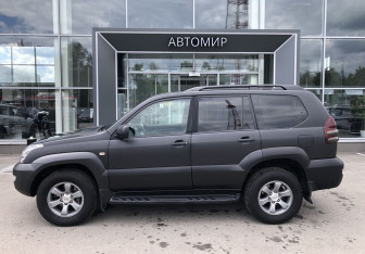 Подержанный автомобиль Toyota Land Cruiser Prado 2008 года (8 фото)