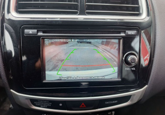 Подержанный автомобиль Mitsubishi ASX 2014 года (17 фото)