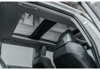 Новый Toyota RAV4 2025 (12 фото)