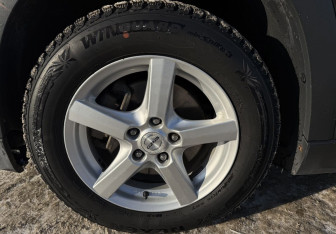 Подержанный автомобиль Chevrolet Orlando 2013 года (17 фото)