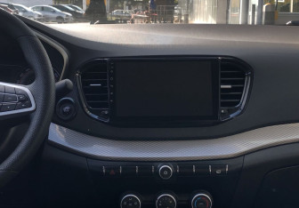 Подержанный автомобиль LADA (ВАЗ) Vesta Sedan 2023 года (14 фото)