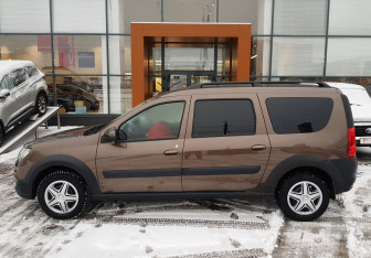 Подержанный автомобиль LADA (ВАЗ) Largus Wagon 2021 года (8 фото)