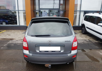 Подержанный автомобиль LADA (ВАЗ) Kalina Wagon 2011 года (6 фото)