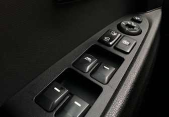 Подержанный автомобиль Kia Sportage 2014 года (13 фото)
