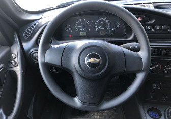 Подержанный автомобиль Chevrolet Niva 2019 года (12 фото)