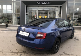 Подержанный автомобиль Skoda Octavia Liftback 2019 года (5 фото)