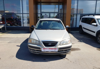 Подержанный автомобиль Hyundai Elantra Sedan 2008 года (2 фото)