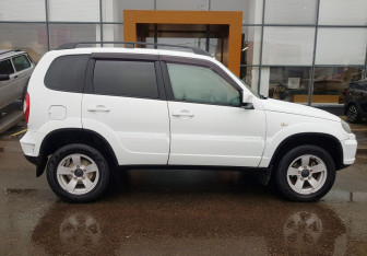 Подержанный автомобиль Chevrolet Niva 2018 года (4 фото)