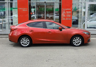 Подержанный автомобиль Mazda 3 Sedan 2013 года (4 фото)