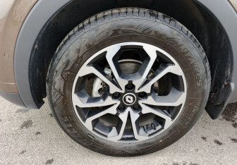 Подержанный автомобиль Renault Arkana 2020 года (10 фото)