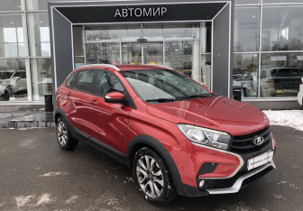 Подержанный автомобиль LADA (ВАЗ) XRAY 2019 года (3 фото)