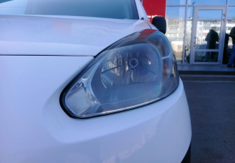 Подержанный автомобиль Peugeot Partner 2013 года (9 фото)