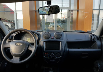 Подержанный автомобиль LADA (ВАЗ) Granta Sedan 2014 года (11 фото)