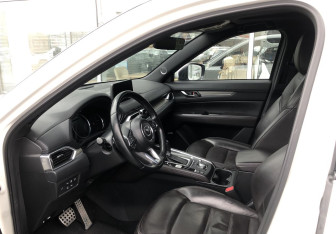 Подержанный автомобиль Mazda CX-5 2021 года (10 фото)