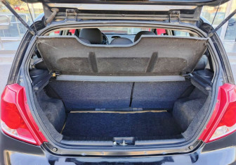 Подержанный автомобиль Chevrolet Aveo Hatchback 2007 года (11 фото)