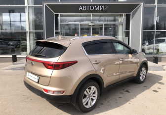 Подержанный автомобиль Kia Sportage 2018 года (5 фото)