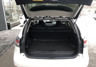 Подержанный автомобиль Lexus RX 2013 года (9 фото)