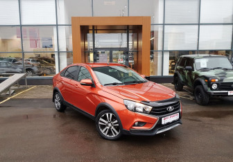Подержанный автомобиль LADA (ВАЗ) Vesta Sedan 2018 года (3 фото)