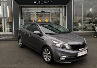 Подержанный автомобиль Kia Rio Sedan 2015 года (3 фото)