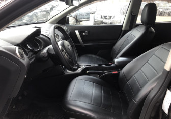 Подержанный автомобиль Nissan Qashqai 2012 года (9 фото)