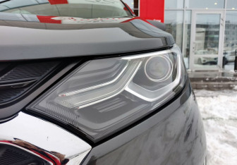 Подержанный автомобиль Chevrolet Equinox 2020 года (9 фото)