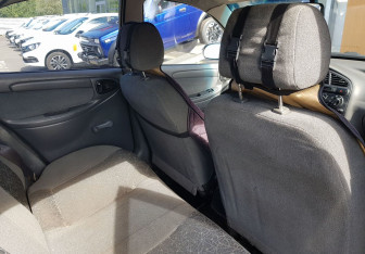 Подержанный автомобиль Chevrolet Lanos 2008 года (10 фото)