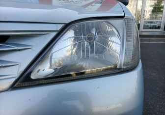 Подержанный автомобиль Renault Logan Sedan 2008 года (9 фото)